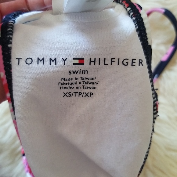 NEW SWIM TOP WITH REMOVABLE SOFT CUPS Tommy Hilfiger - XS - Picture 9 of 14